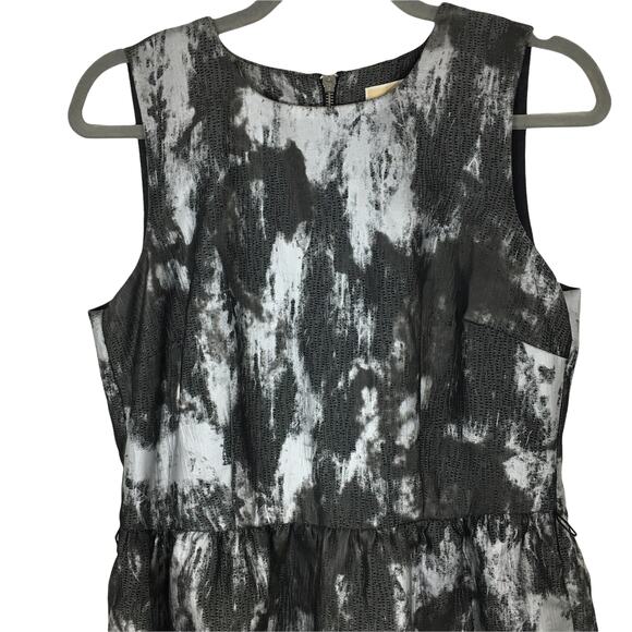 Michael Michael Kors Above The Knee Fit and Flare Dress Size 8 - Picture 2 of 11